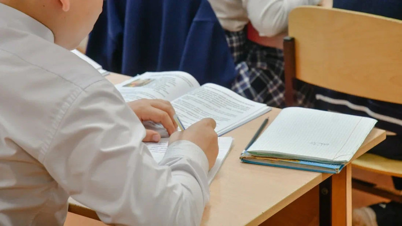 Перевод ребенка в другую школу стал доступен через eGov.kz, сообщает Минпросвещения