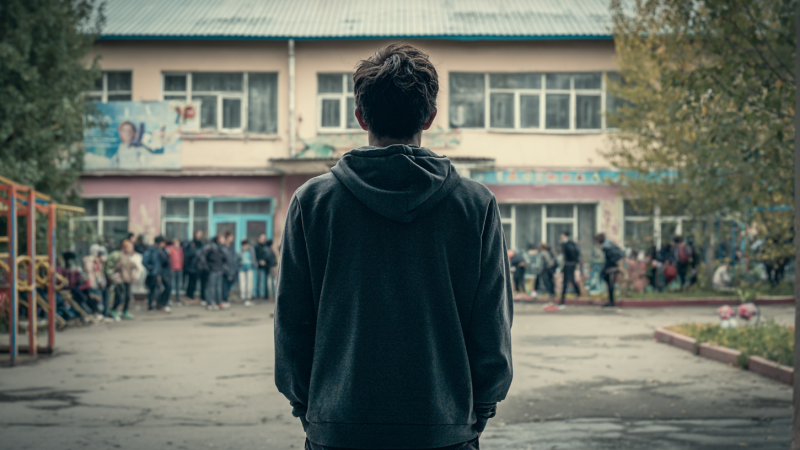 Караганда: психдиспансер для подростка после вымогательства, страх среди учеников и родителей усиливается