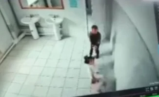 В Таразе мальчики затащили девочку в туалет: видео произошло в интернате