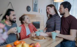 Шесть фраз, которые взрослые дети хотят услышать от родителей