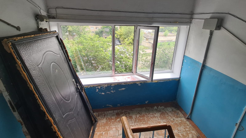 Павлодар: женщина, выбросившая детей, признана невменяемой — трещина в реальности