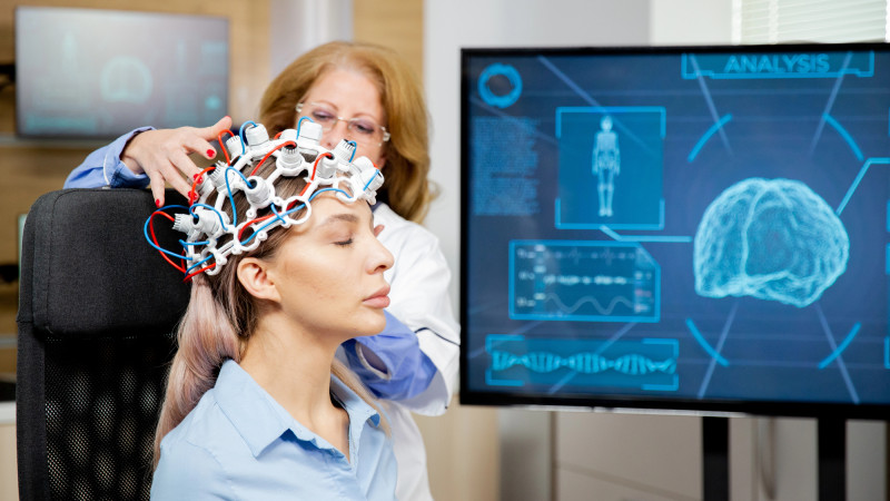 Выгода как стимул: как мозг людей воспринимает ложь в интересах собственной выгоды