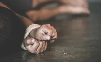 Караганда: отец получил право на воспитание сына после ужасов