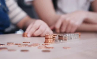 Свет в окнах детских: пособия на рождение и уход охватывают 508 тысяч семей