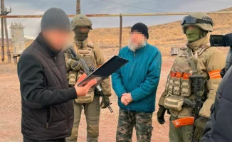 Задержания КНБ и переход школ на удалёнку: основные события 24 ноября в Казахстане