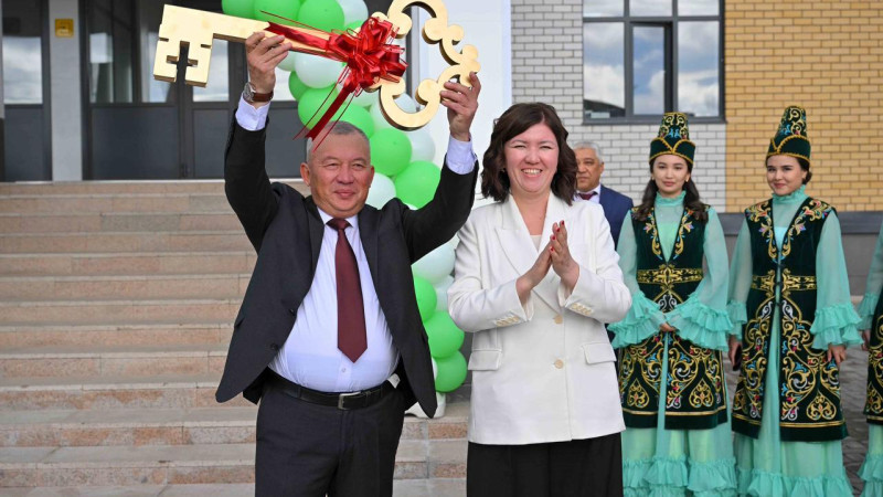 В Абай открылась новая школа на 600 мест в рамках проекта 'Келешек мектептері'