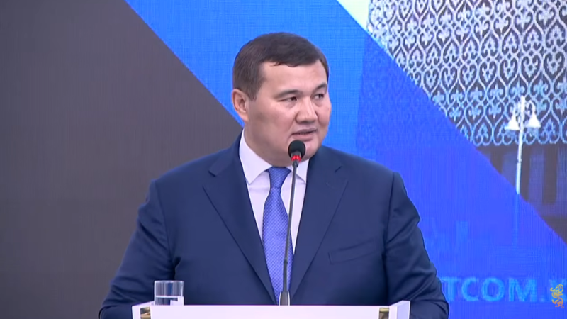 Аким Кызылординской области о заказных лайках и комментариях