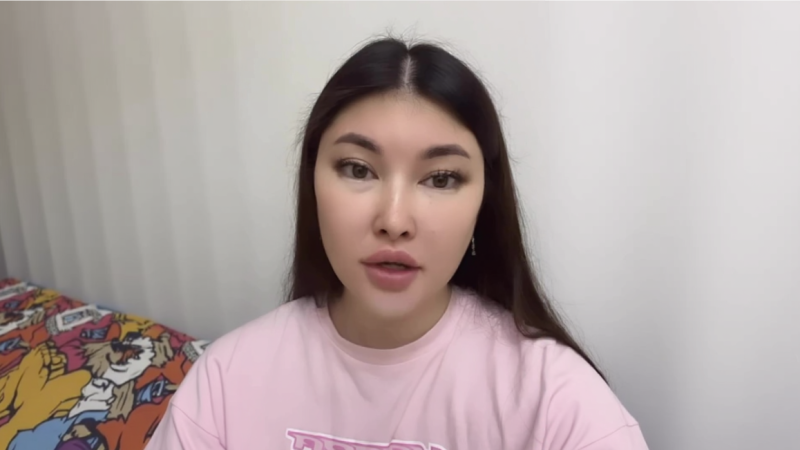 Суд разбирается в деле блогера из-за скандального видео об особенных детях в Астане