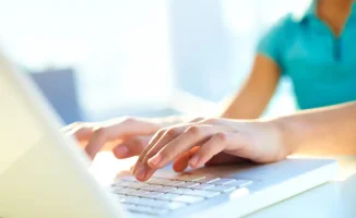 Вето на уроки: 6784 класса в Казахстане продолжают учиться за экранами