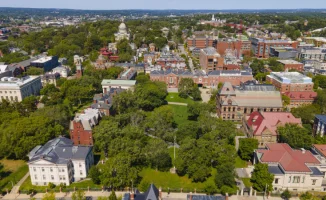 Стрельба в Брауновском университете: два человека погибли, девять получили ранения во время экзаменов