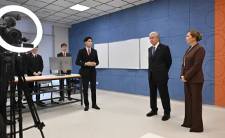 Токаев: Образование и производство — ключ к столичным переменам