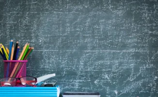 Зимняя буря затянула уроки: Костанайские школьники переходят в онлайн-режим