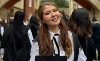 Выпускница Меруерт Бижанова из Актау стала преподавателем в Оксфорде
