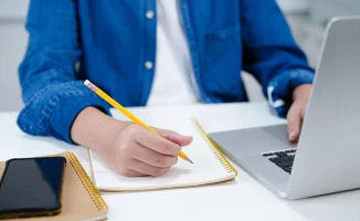 Часть школьников Астаны перейдут на дистанционное обучение 25 февраля