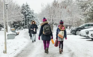Часть школьников Астаны перешла на удаленное обучение из-за изменений в расписании