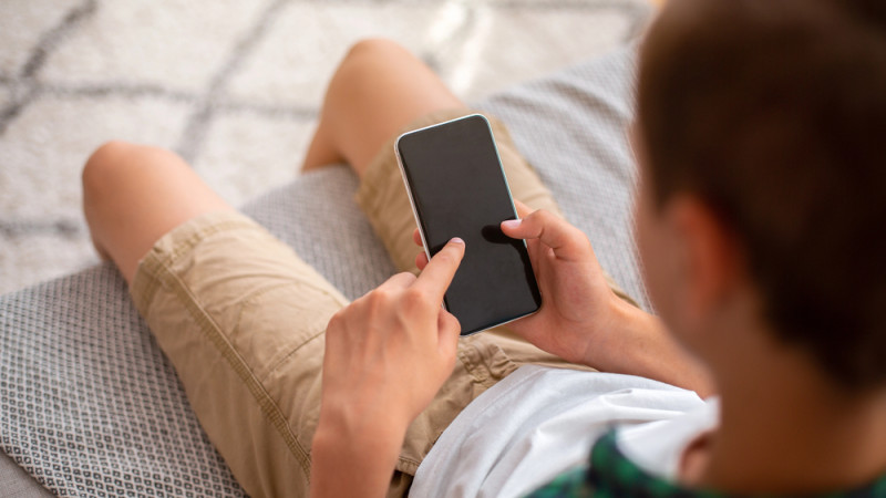 Великобритания: Соцсети под замок для детей до 16 лет?