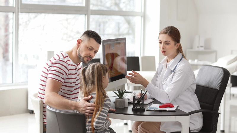 Минздрав разъяснил изменения в педиатрической помощи и участках в Казахстане