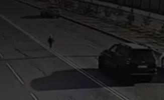 В Актау водитель спас малыша, бегущего по дороге, предотвратив трагедию на проезжей части