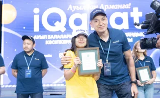 Предприниматель помогает исполнив мечту девочки из аула, вдохновляя подростков