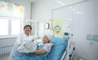 В Мангистау родился мальчик Атазан в день референдума: символ надежд многодетных семей региона