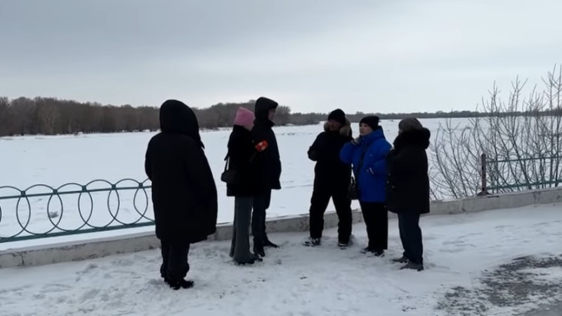 В Семее родственники девочки, пропавшей 9 лет назад, просят вернуть поиски